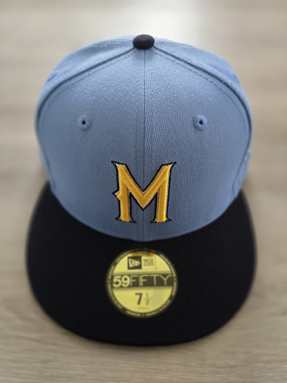 New Era Milwaukee Brewers Fitted Hat  Size 7 1/2  Brand NEW